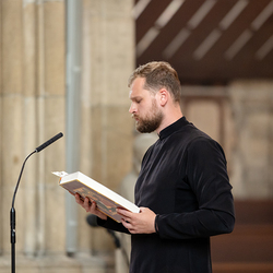 Priesterweihe Byzantinischer Ritus im Stephansdom / Erzdiözese Wien/ Schönlaub
